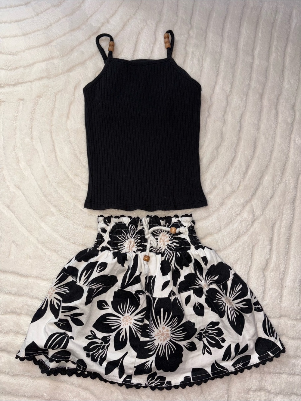 Black Knit Tank Top & Black-White Floral Skirt Set - kids